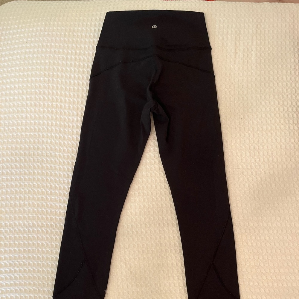 Lululemon leggings 28”